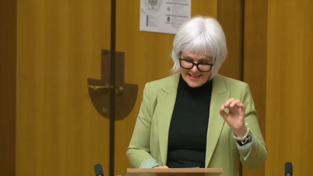 VIDEO: Australian Greens: Elizabeth Watson-Brown moves to ban native forest logging nationwide