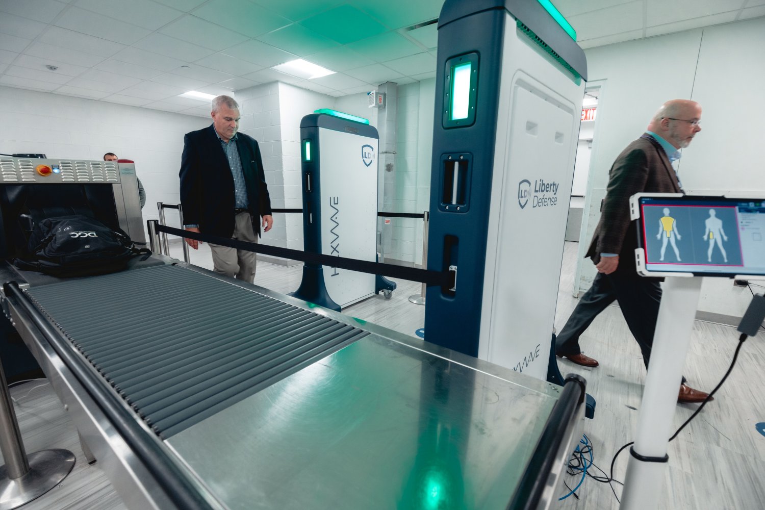 Nationwide Airport Security Boost with New Screening System