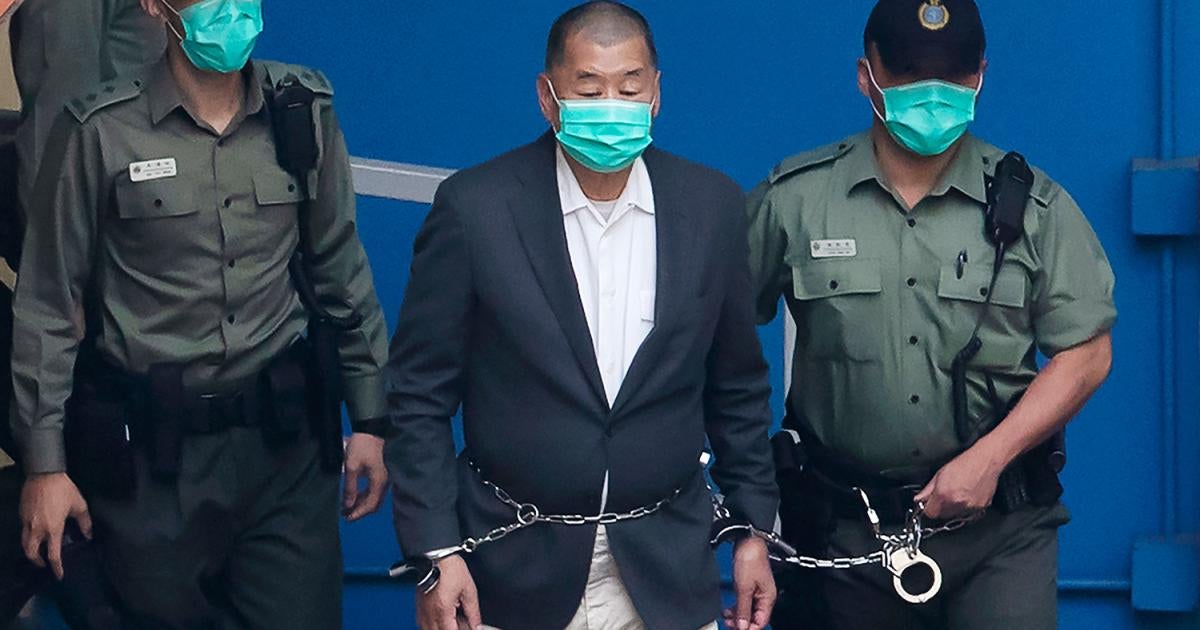 Hong Kong: Free Newsman Jimmy Lai, Drop Charges