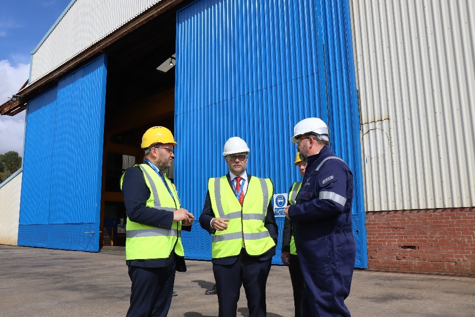 Scottish Secretary to Launch £8M MoD Barge at Navantia