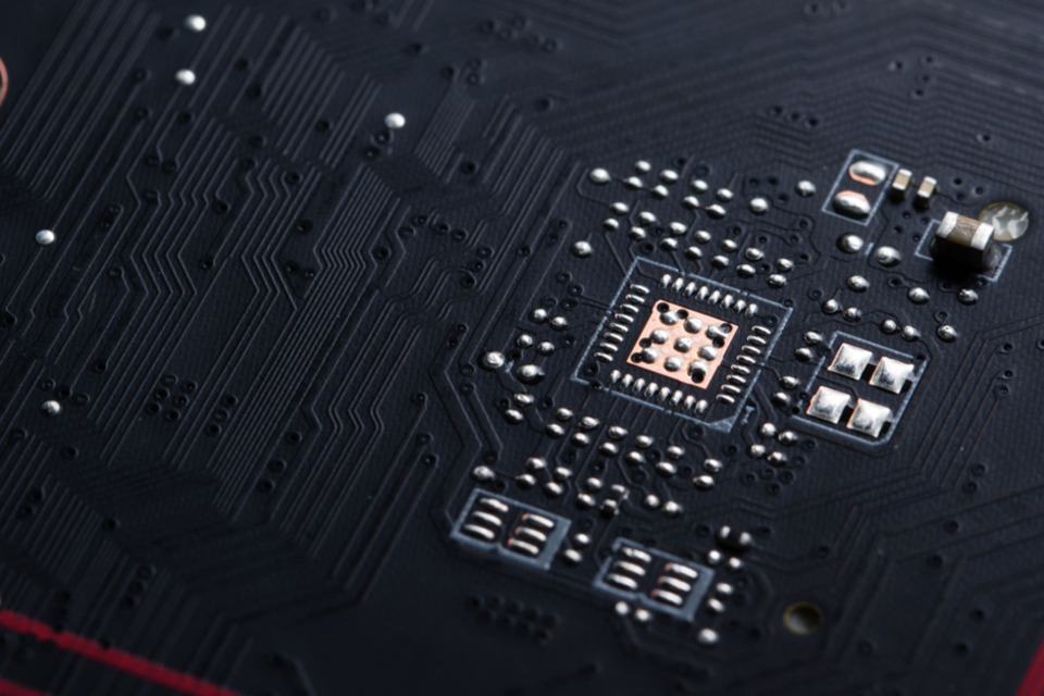 UK Urged to Develop Sovereign AI Chip Industry