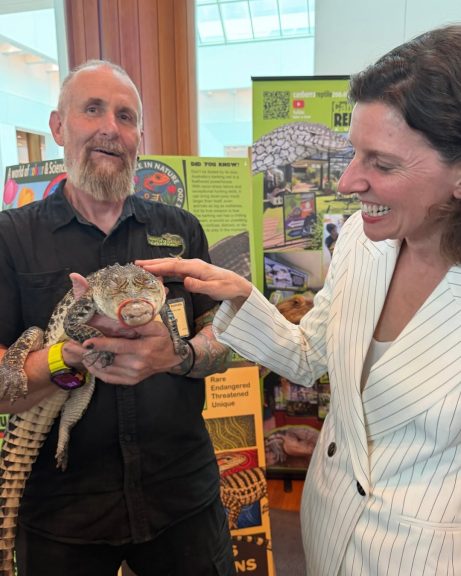 A sitting week in Canberra, then home in Wentworth this weekend. We are back in Canberra...