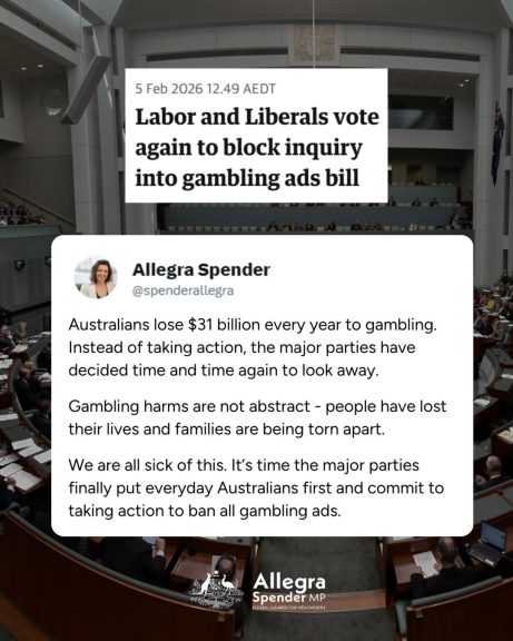 The major parties teamed up today to vote down a Senate inquiry into a bill on banning...