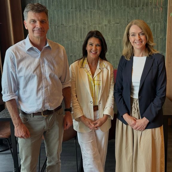 Great to catch up with the new Federal Liberal Leader Angus Taylor and Deputy Leader Jane...
